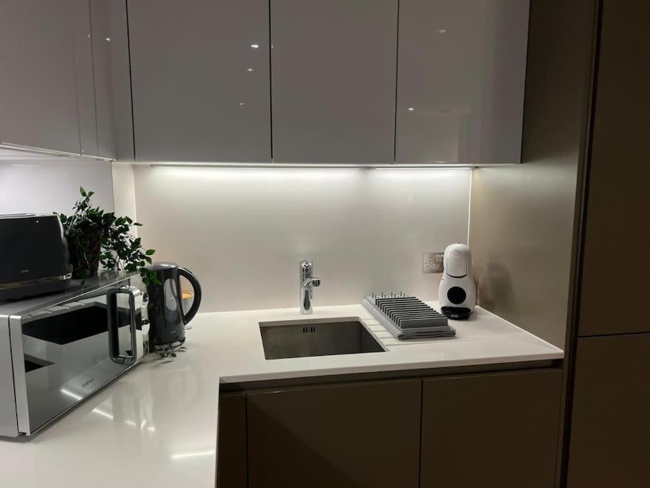 Beautiful Stay In Central Wembley London Exterior foto